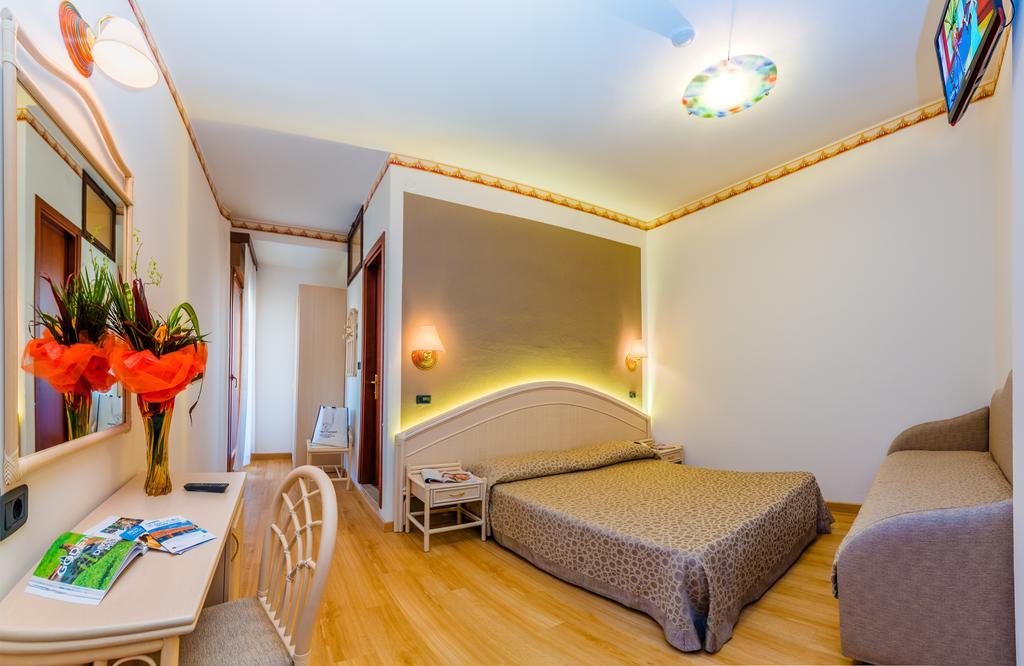 Hotel Europa Bibione Cameră foto
