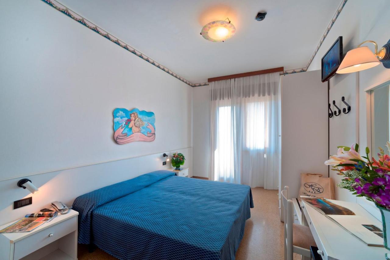 Hotel Europa Bibione Exterior foto