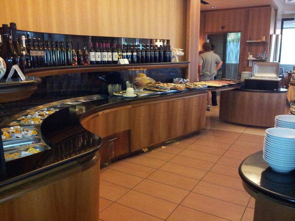 Hotel Europa Bibione Exterior foto